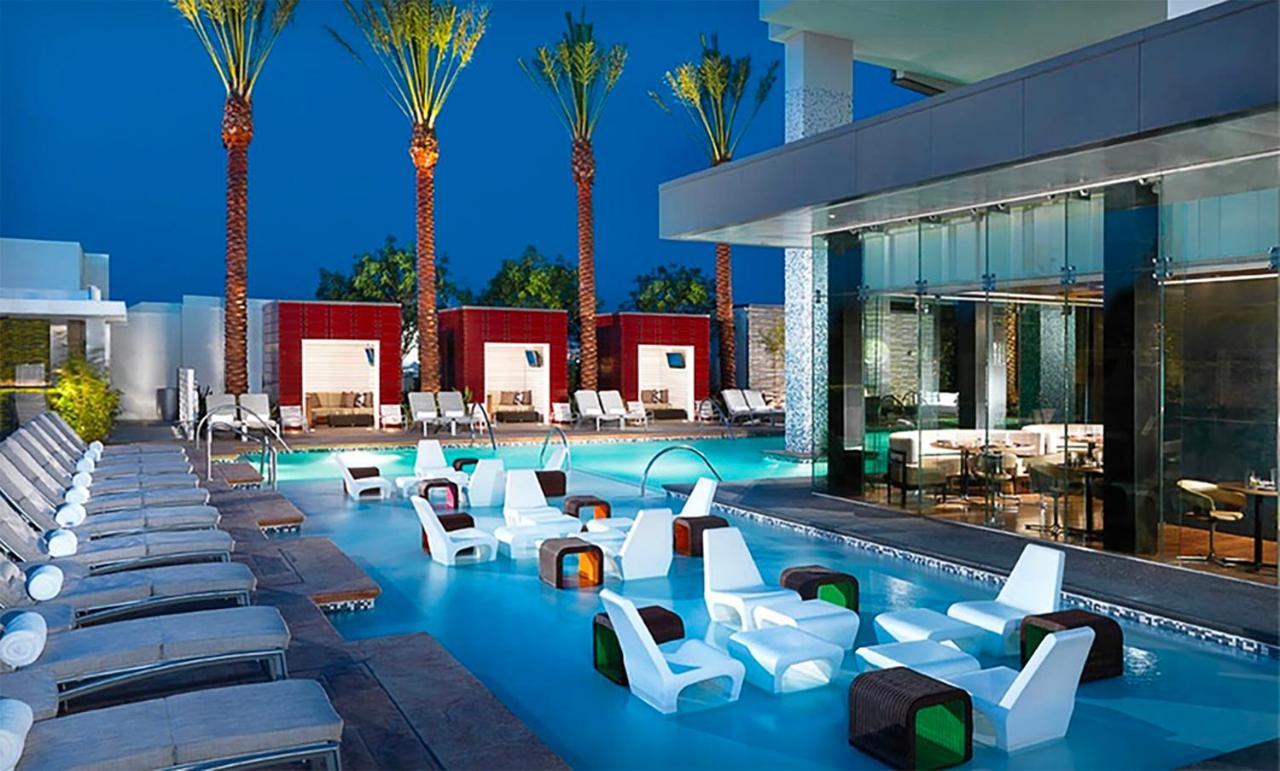 Huge Modern Luxury 17 Floor Panoramic Corner Suite With Open Balcony Las Vegas Exterior photo