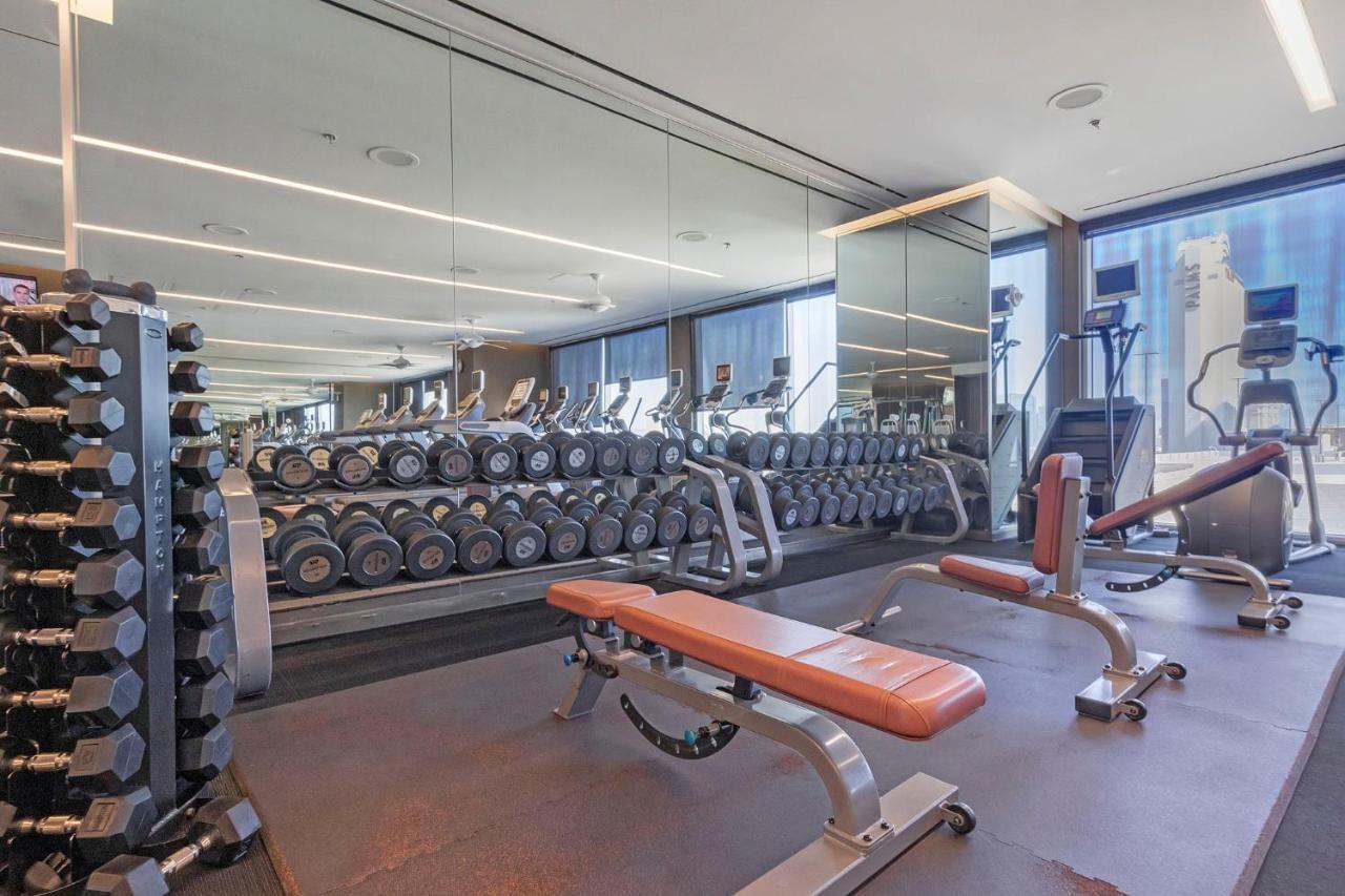 Huge Modern Luxury 17 Floor Panoramic Corner Suite With Open Balcony Las Vegas Exterior photo
